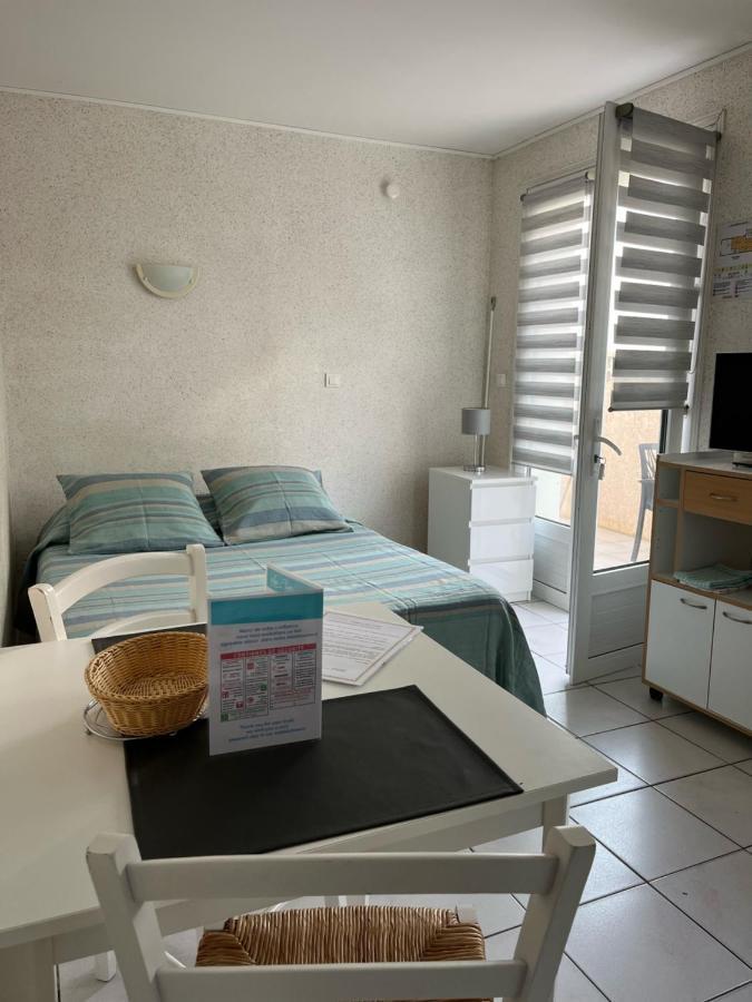 Hotel Residence Les Flots سانت باليه سور مير المظهر الخارجي الصورة