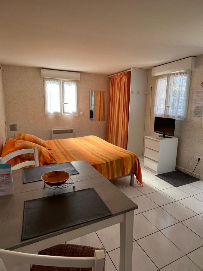 Hotel Residence Les Flots سانت باليه سور مير المظهر الخارجي الصورة