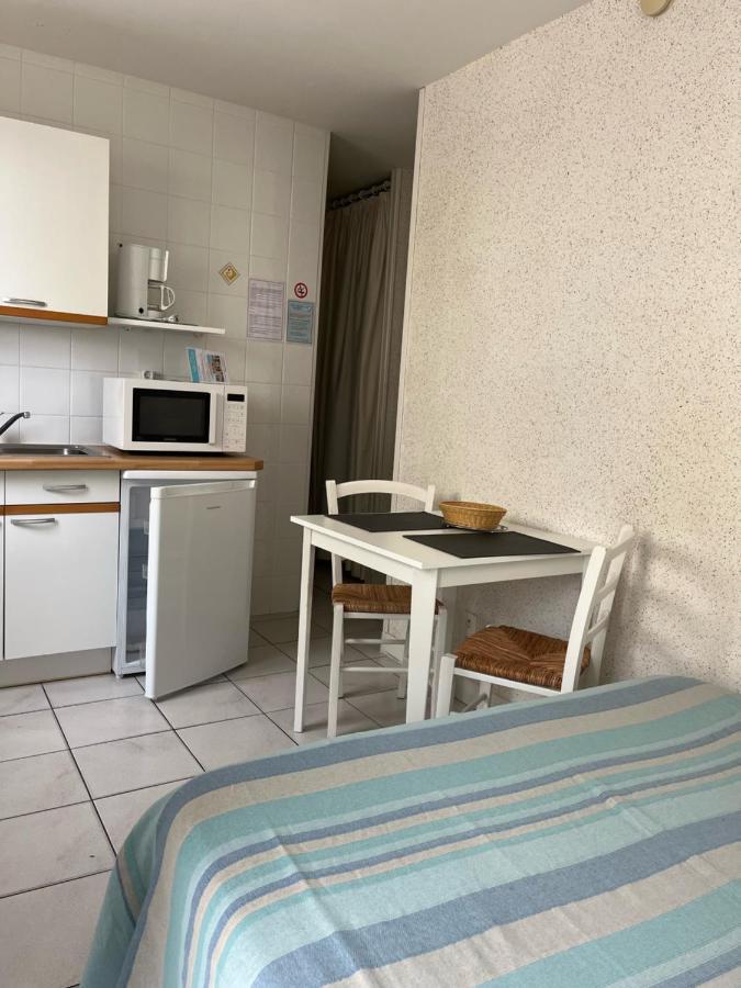 Hotel Residence Les Flots سانت باليه سور مير المظهر الخارجي الصورة
