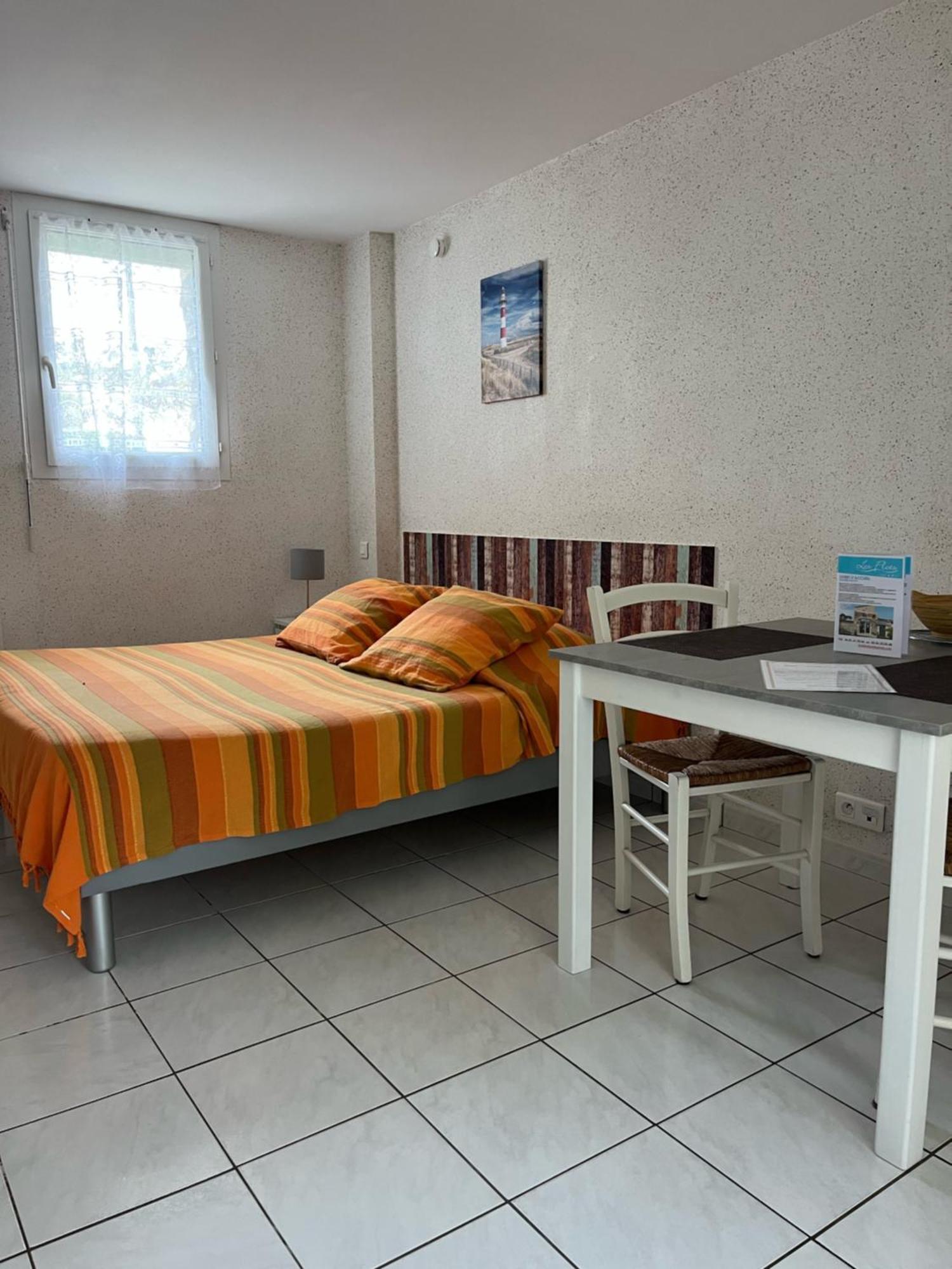 Hotel Residence Les Flots سانت باليه سور مير المظهر الخارجي الصورة