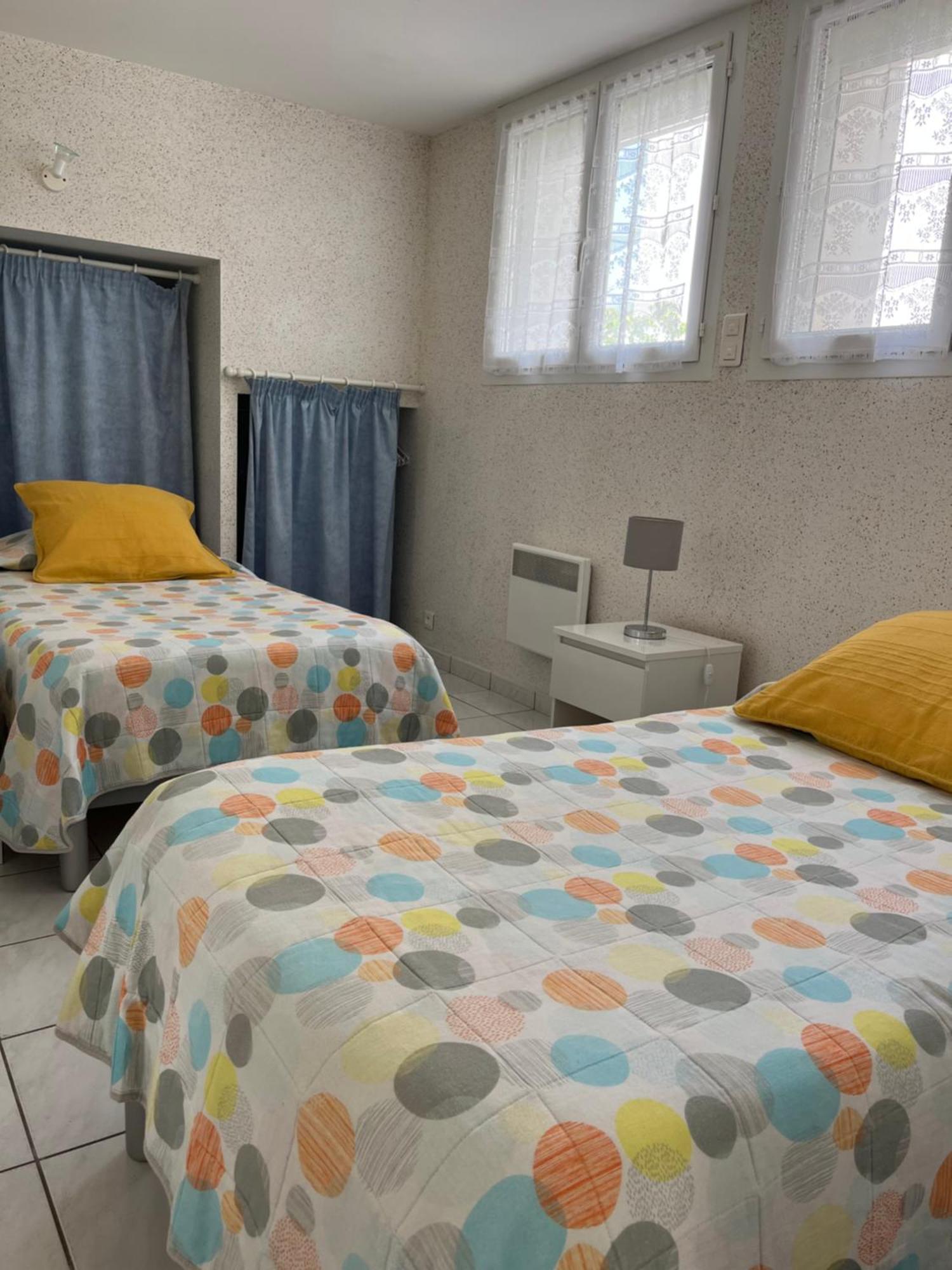 Hotel Residence Les Flots سانت باليه سور مير المظهر الخارجي الصورة