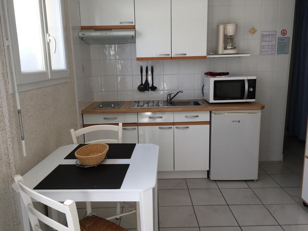 Hotel Residence Les Flots سانت باليه سور مير المظهر الخارجي الصورة